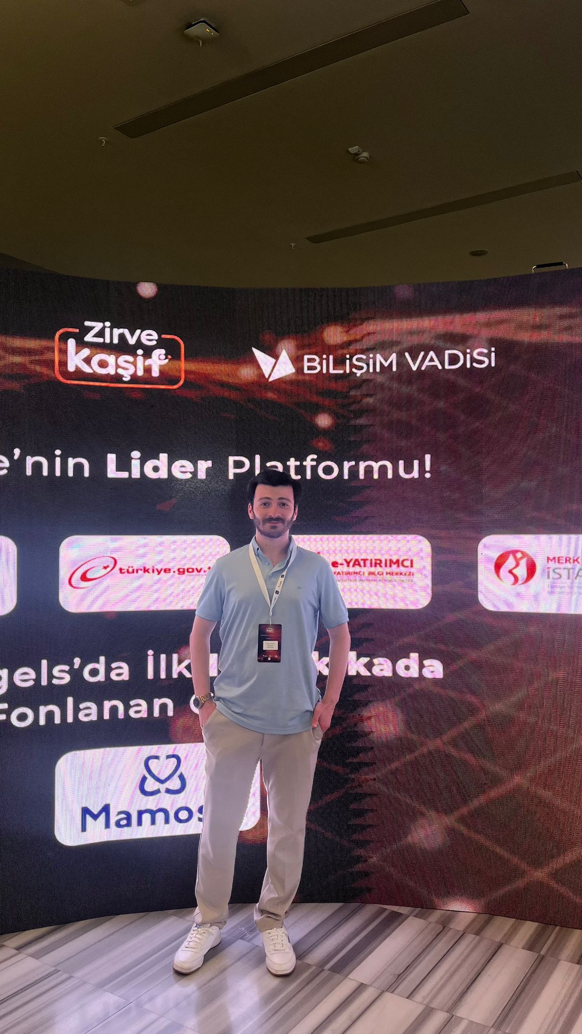 Kaşif Zirve